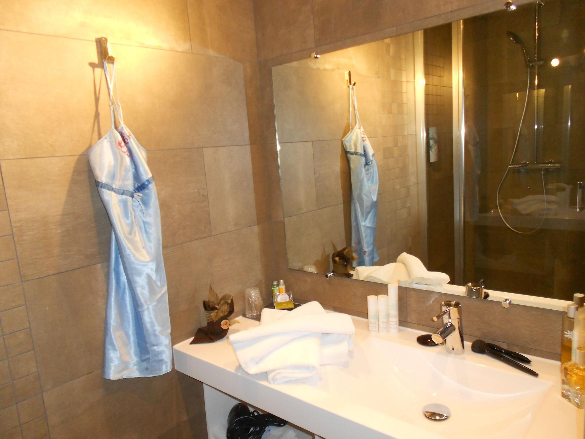 Cit'Hotel Avantici Gap Exteriör bild